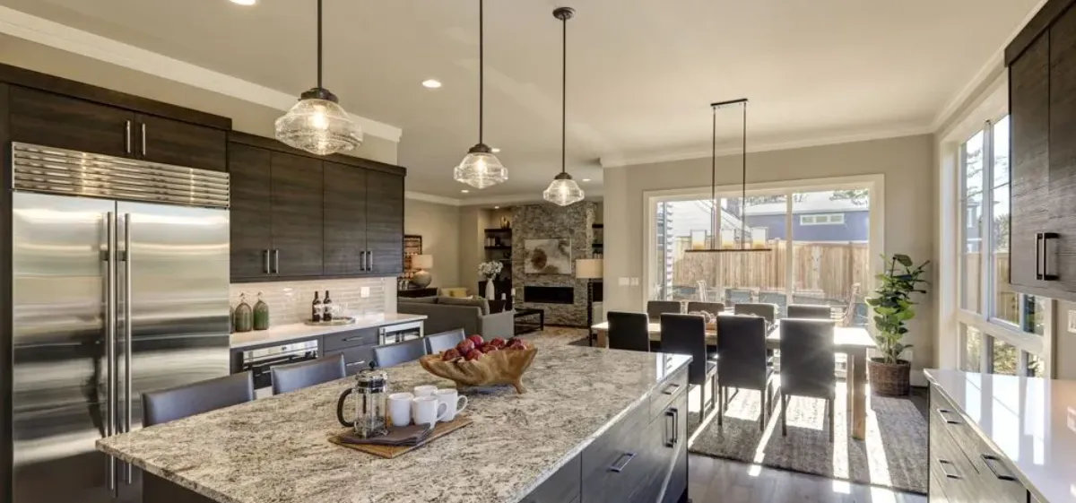 Custom kitchen cabinets with quartz countertop